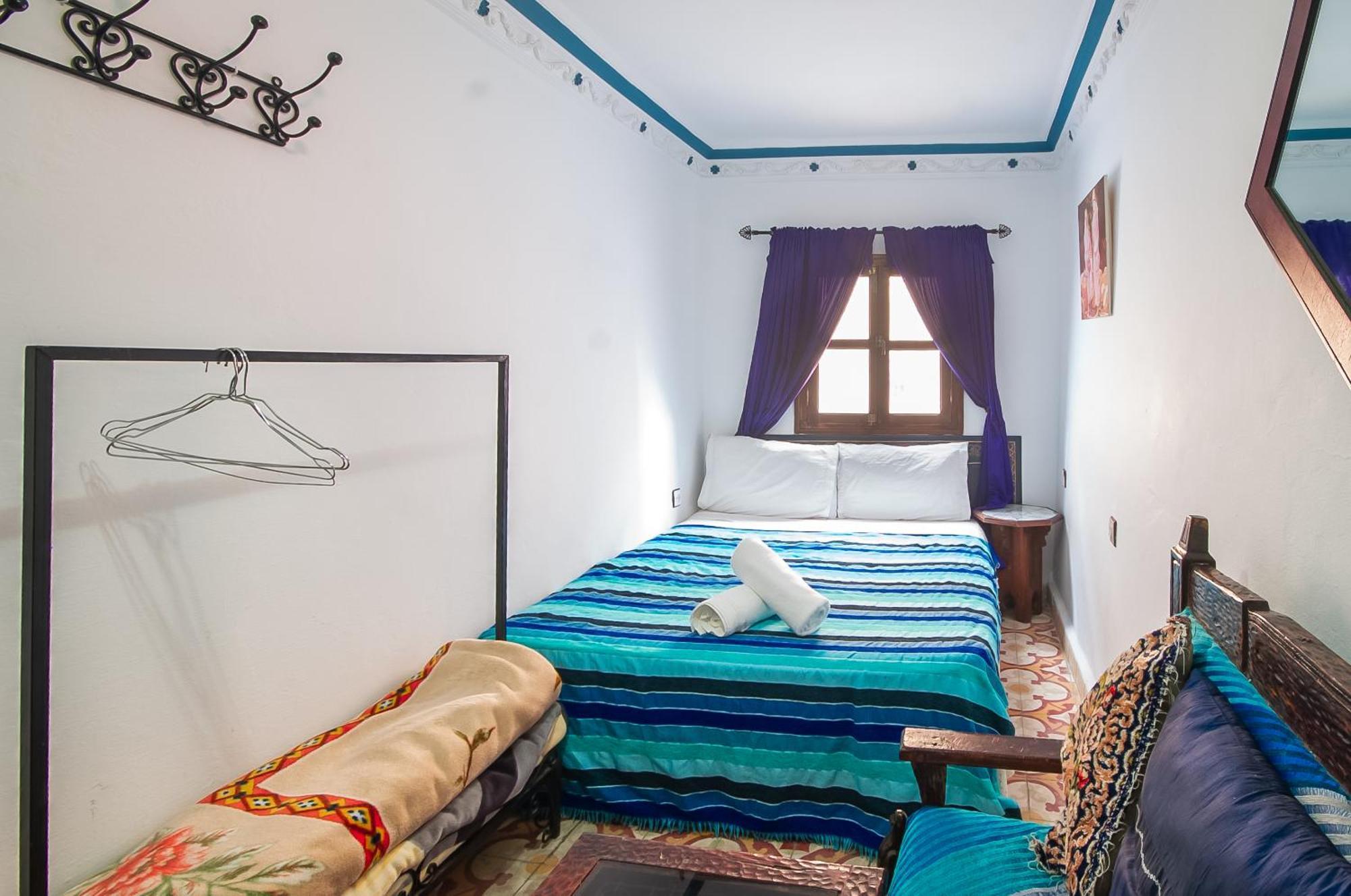 Dar Chourafa Riad Chefchaouen Exterior photo